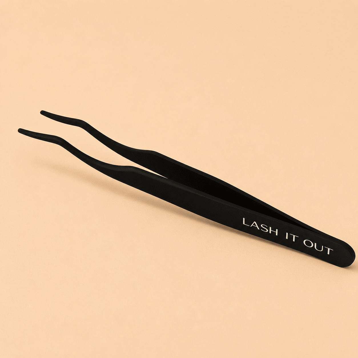 Front packaging view of the Lash It Out Curved Lash Applicator Tweezer in its protective sleeve.