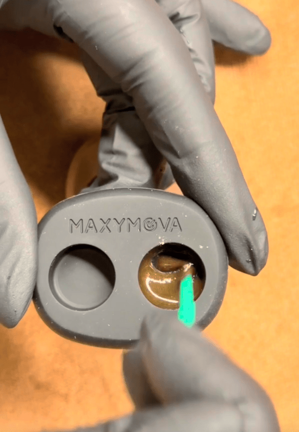 NanoPad Silicone Palette for lash and brow services | Non slip | Maxymova - House of Beauty USA