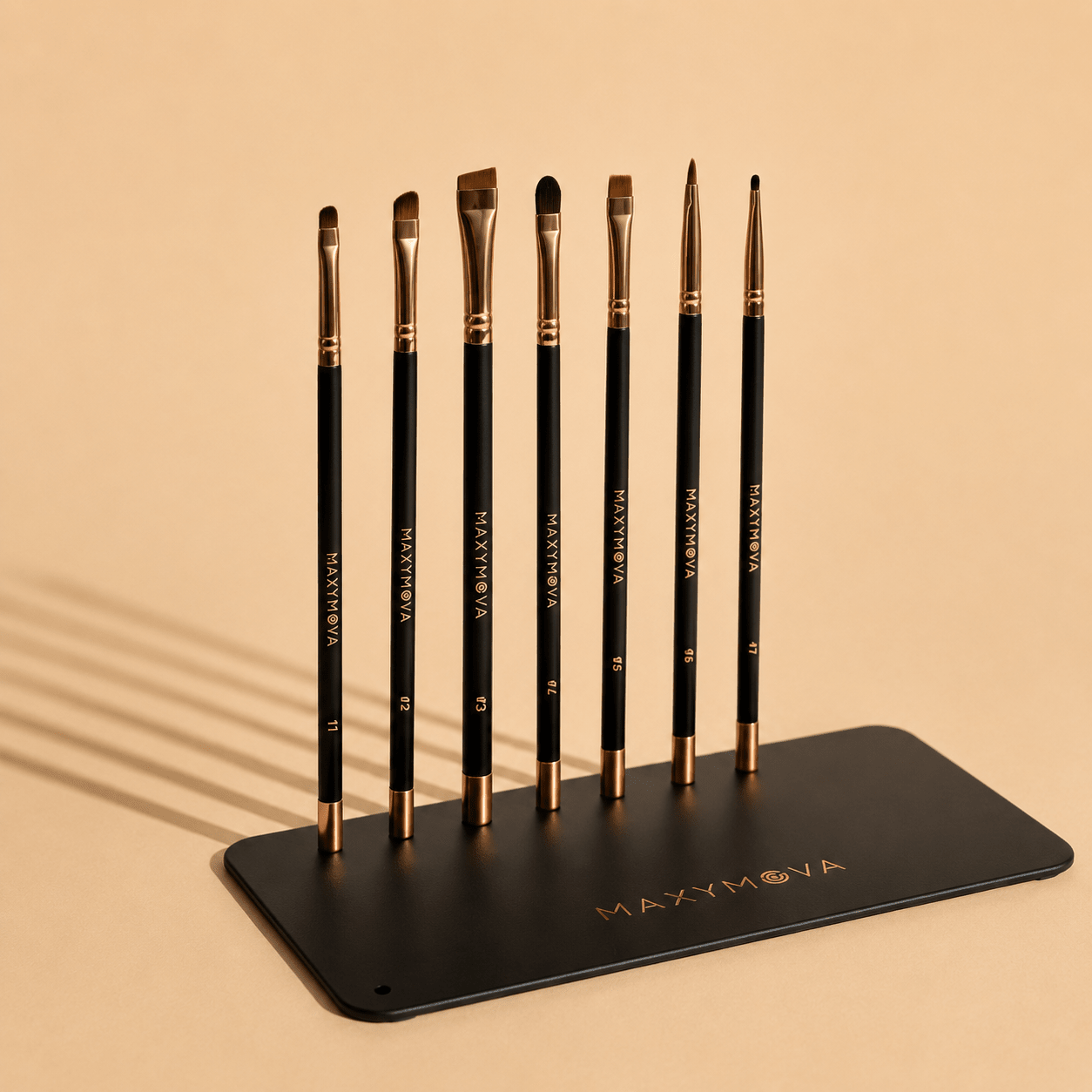 Metal Magnetic Brush Stand | For magnetic brushes | Maxymova - House of Beauty USA